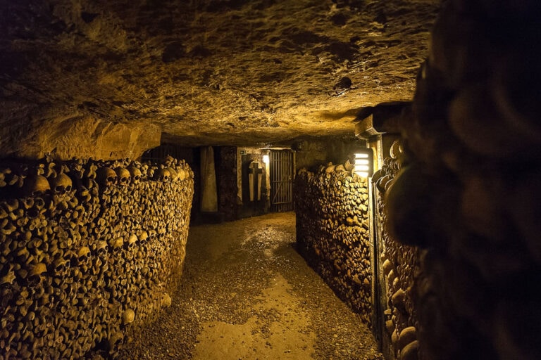 Paris Catacombs- History, Facts and Tips for Visiting