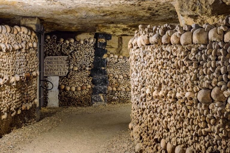 Paris Catacombs- History, Facts and Tips for Visiting