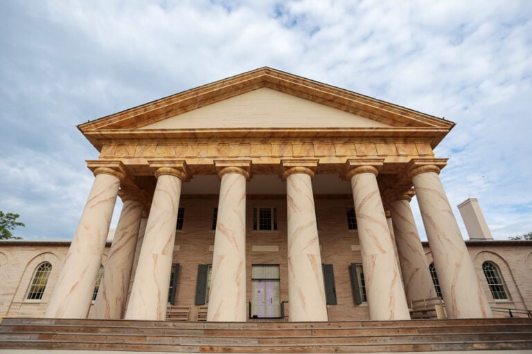 Visiting Arlington National Cemetery- A First Time Visitor's Guide