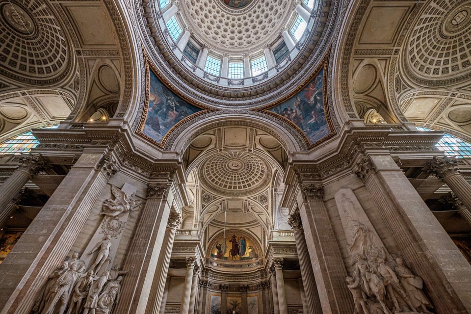 Sculptures and ceiling design inside the Pantheon of Paris.