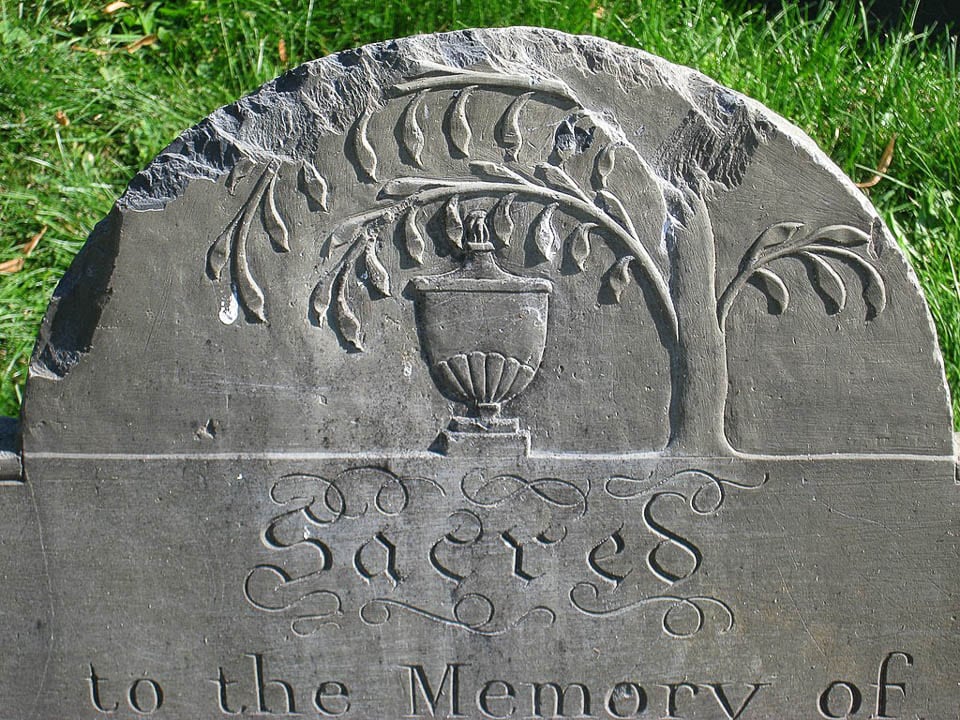 Boston tombstone with an urn and willow design.