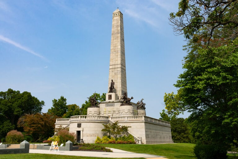 Abraham Lincoln’s Tomb- Guide to Lincoln Tomb State Historic Site