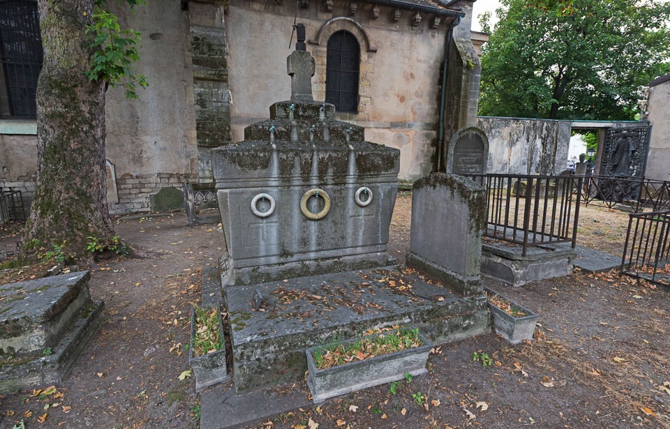 Old tombs and gravesites in Calvaire Cemetery in Paris.