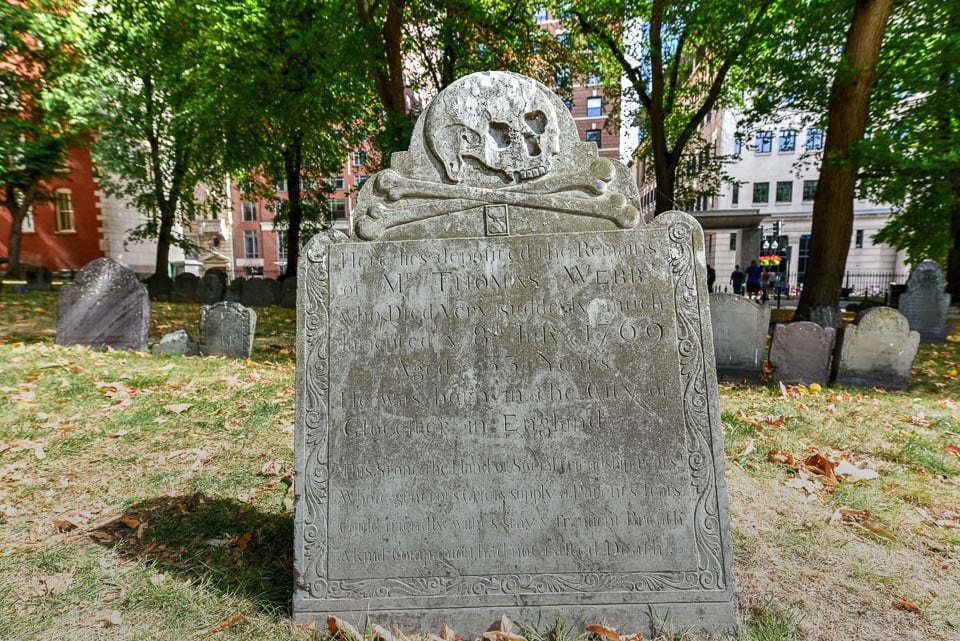 Boston tombstone with a skull and crossbones.
