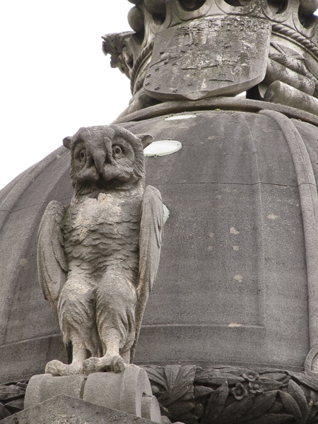 Owl sculpture.