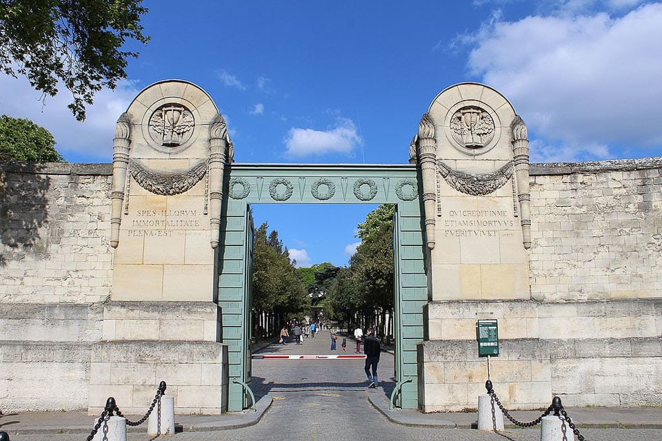 Wall and gate at the main entrance to Père Lachaise Cemetery.