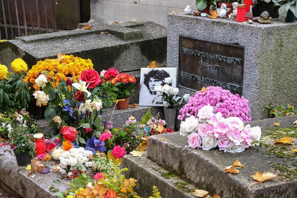 Flowers on the grave of Jim Morrison.
