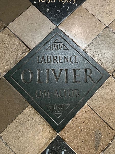 Laurence Olivier grave in Westminster Abbey.