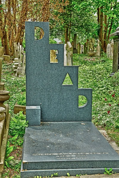 Grave of Patrick Caulfield.