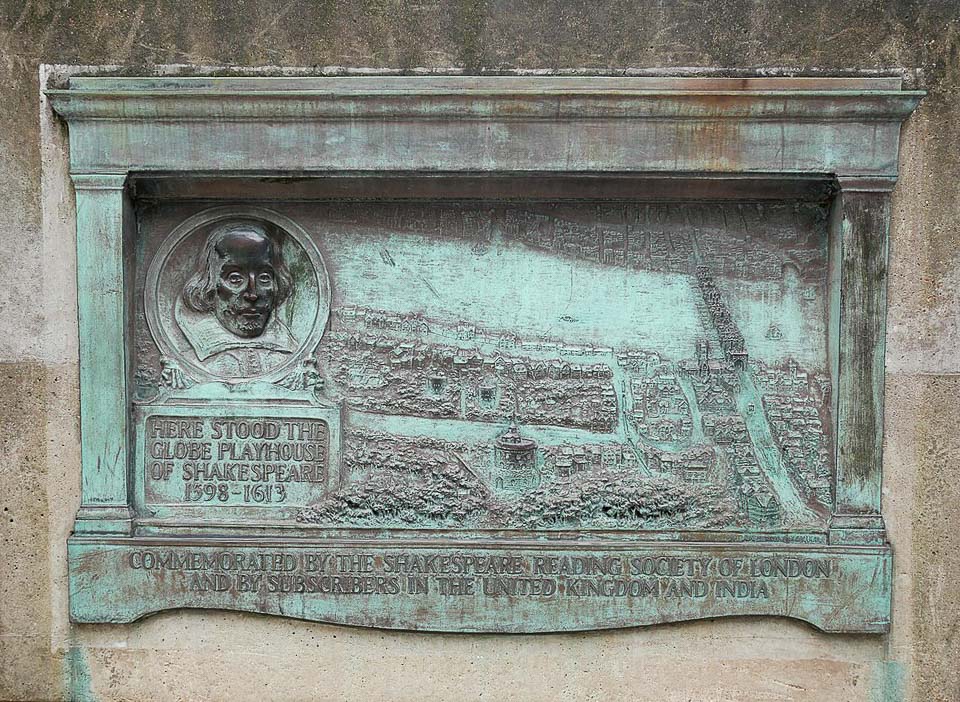 Plaque marking the original location of the Globe Theatre.